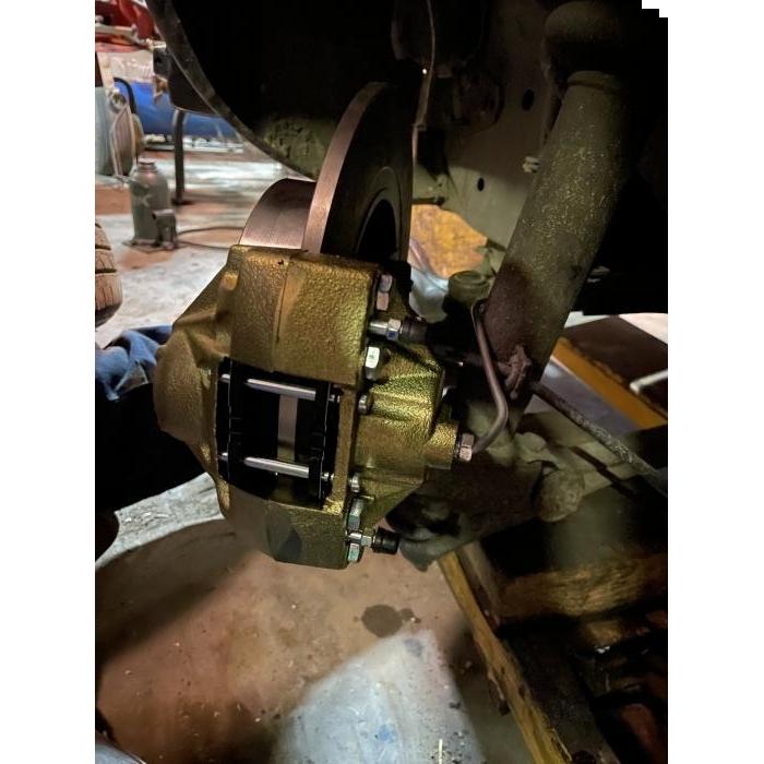 Disc brake kit front (PCD 4 x 130)